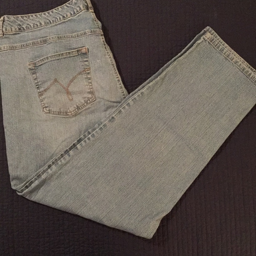 JMS Classic Fit Jeans